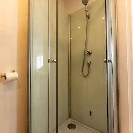 1. Proche Du Centre Et Gare