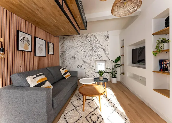 1. Proche Du Centre Et Gare Apartman *